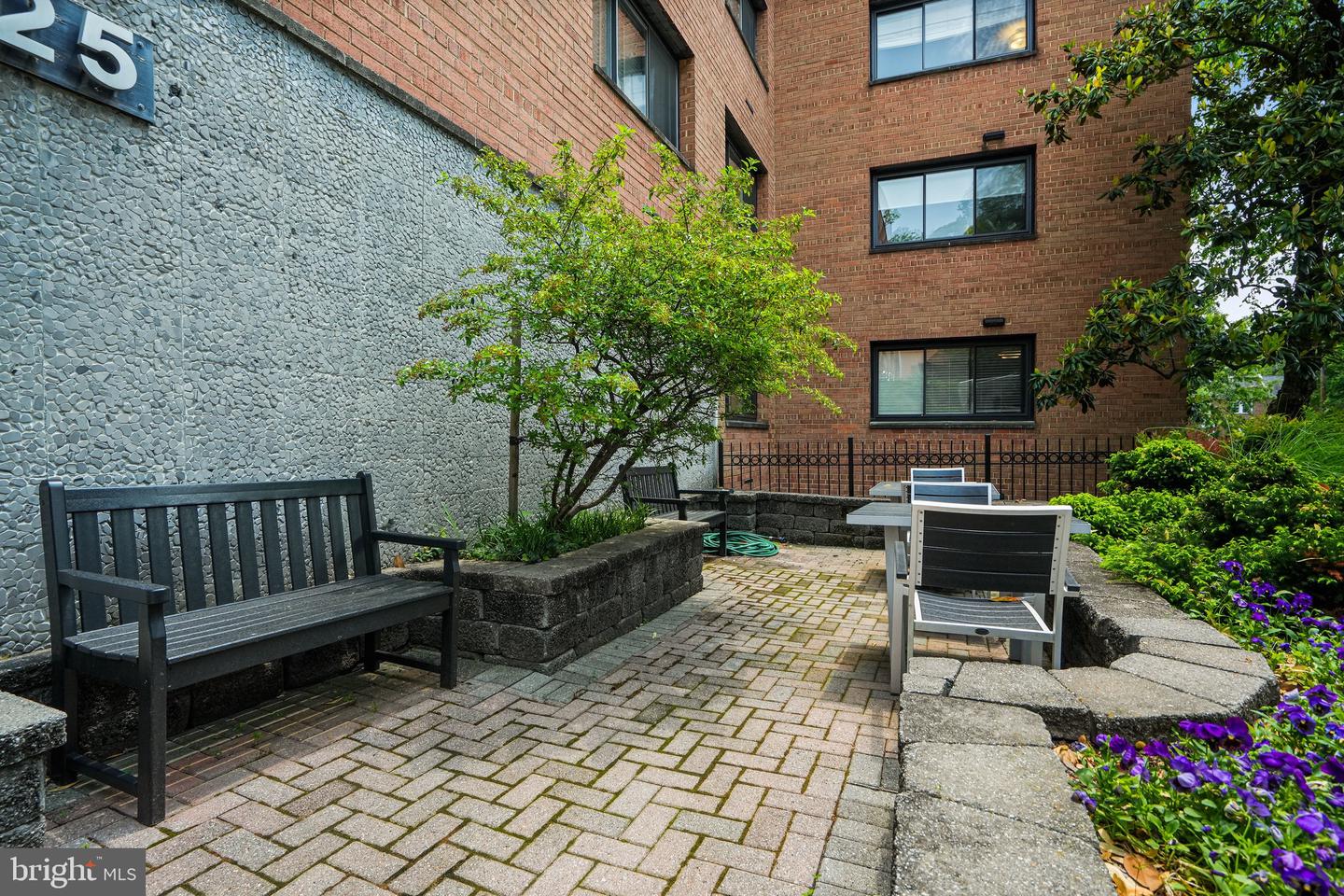 2725 39th St NW #416