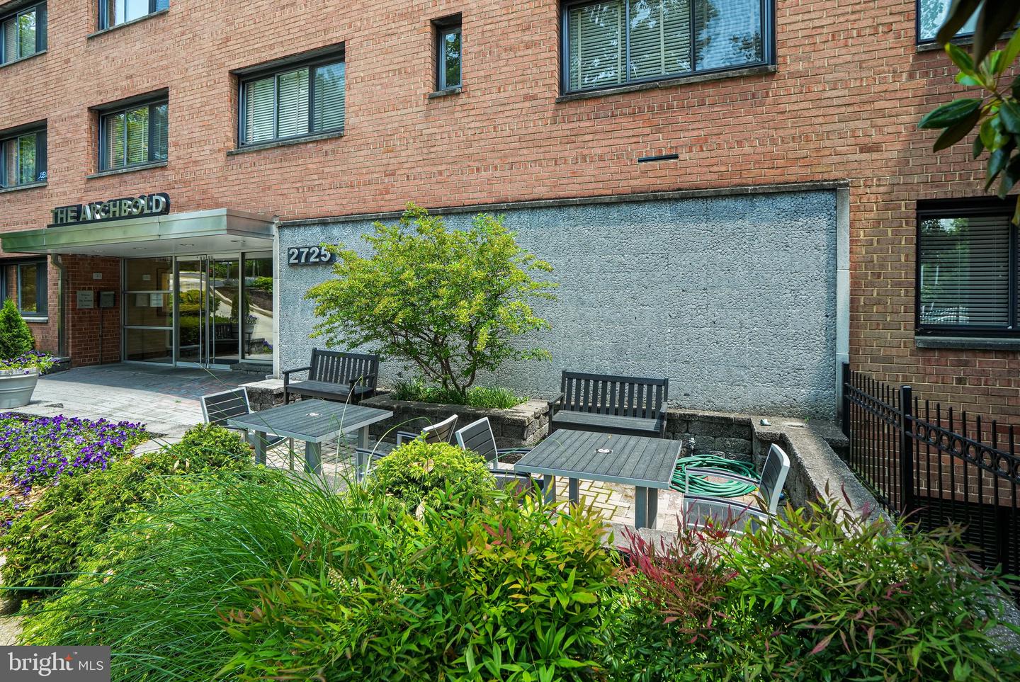 2725 39th St NW #416