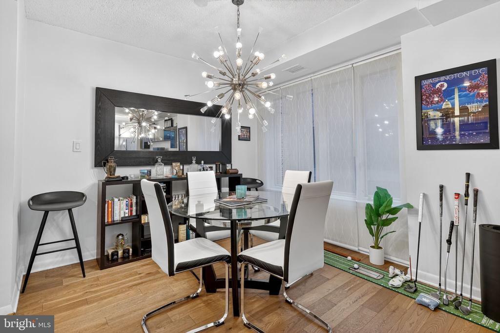 1045 31ST STREET NW Unit: 21