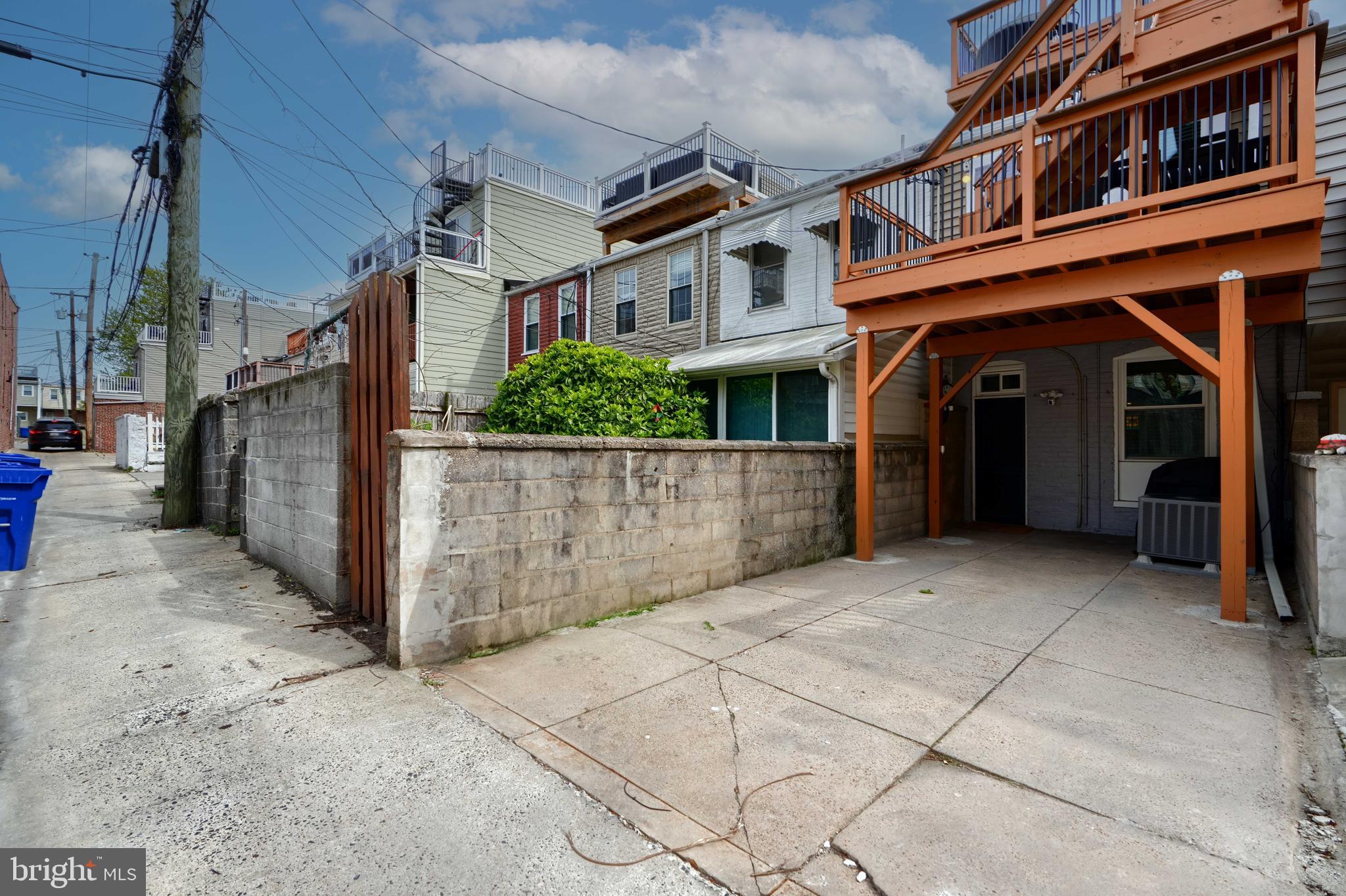 3406 Fait Ave