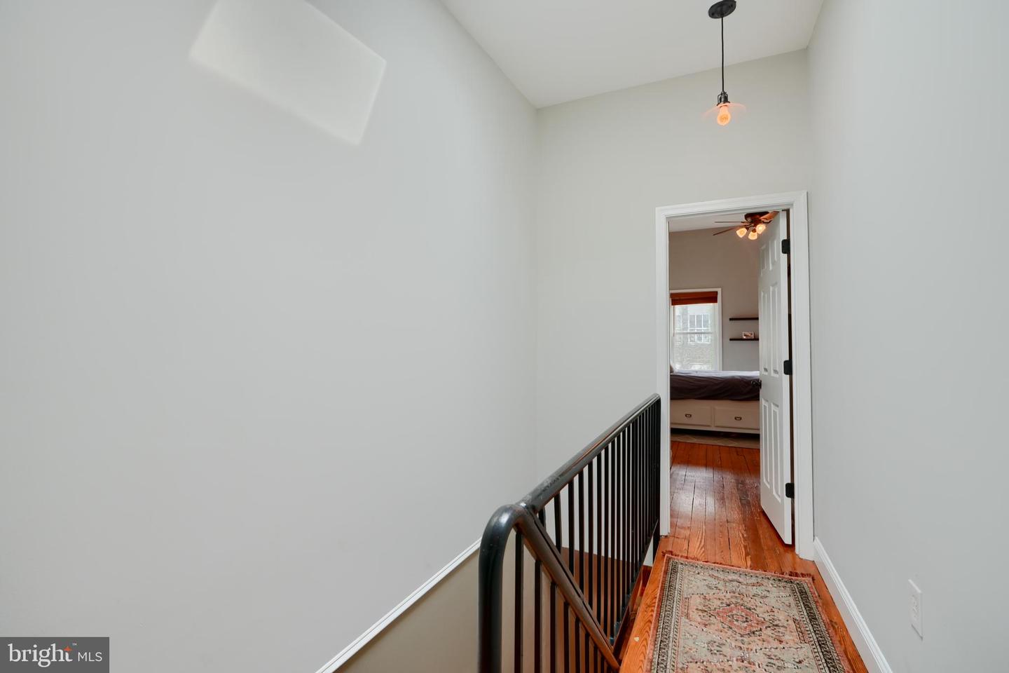 3406 Fait Ave