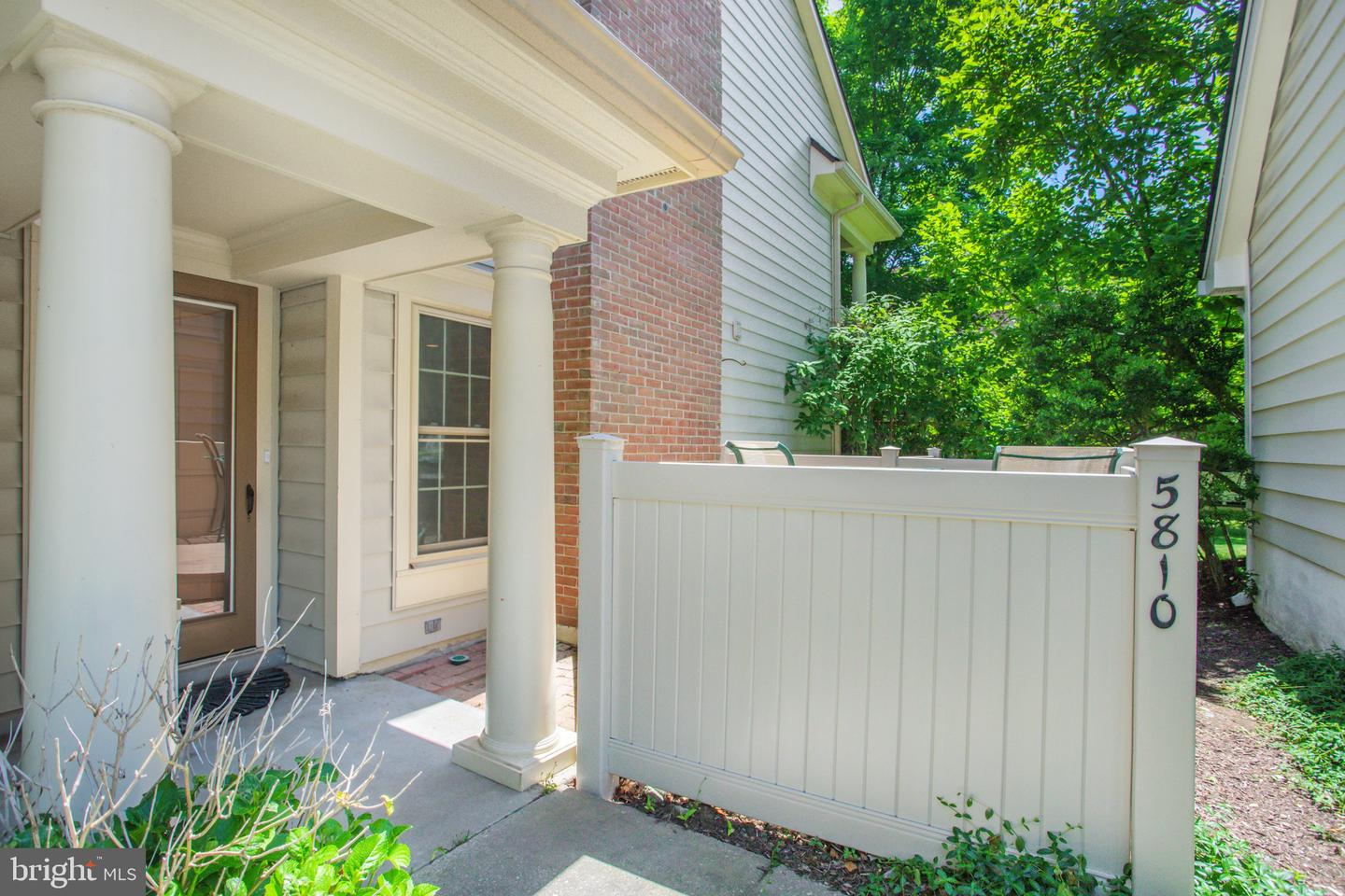 5810 Linden Square Ct #39