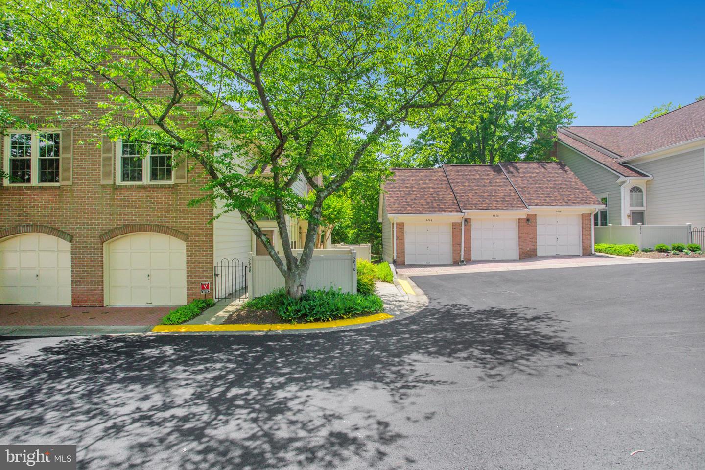 5810 Linden Square Ct #39