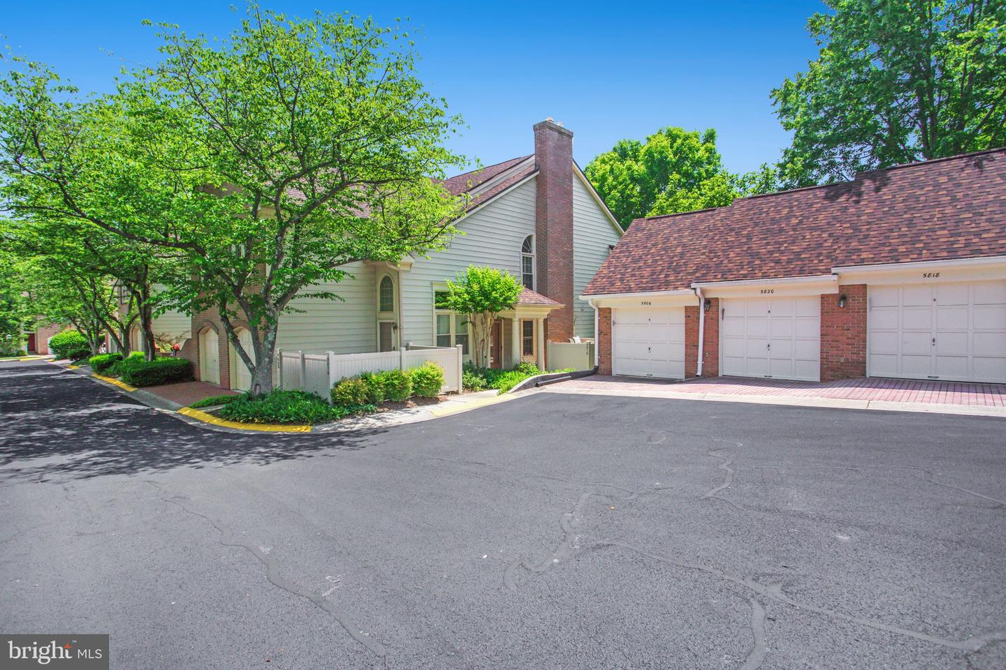 5810 Linden Square Ct #39