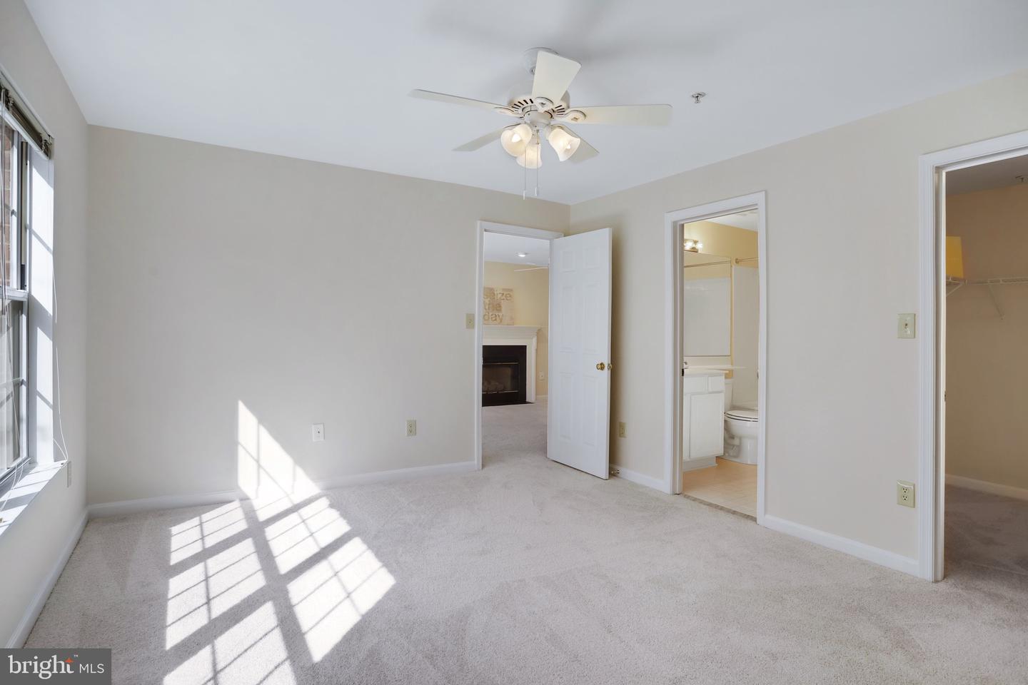 111 Timberbrook Ln #201