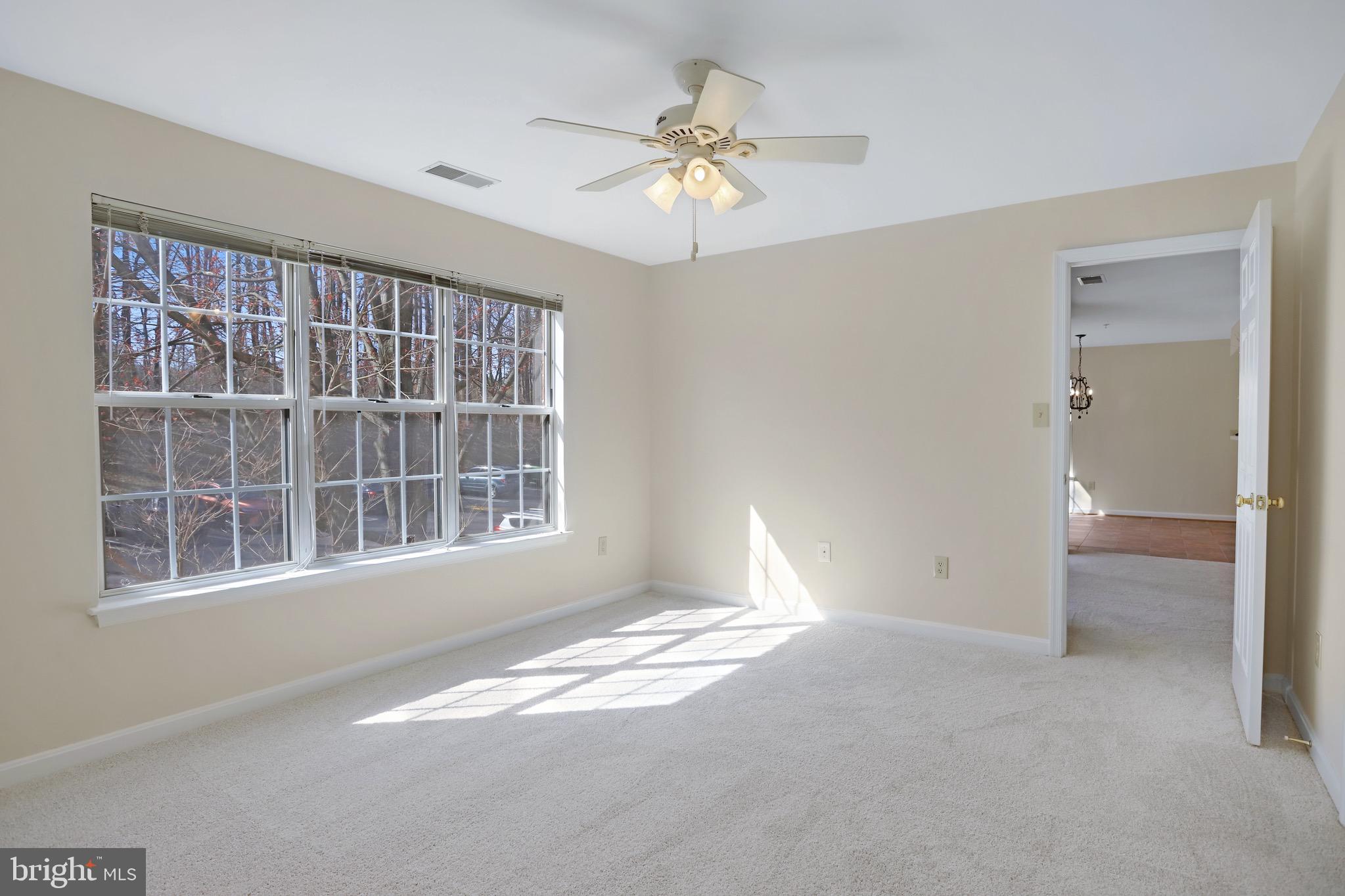 111 Timberbrook Ln #201