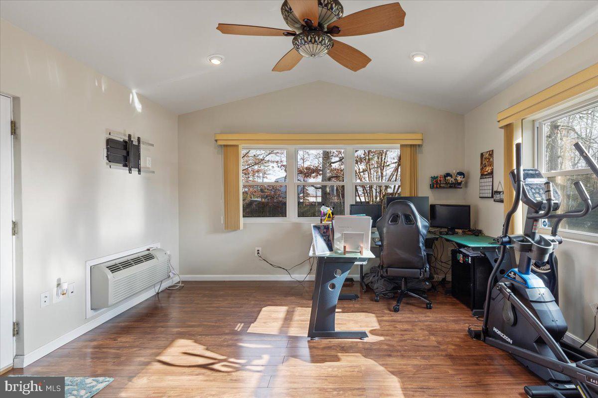 12900 Wheatland Way