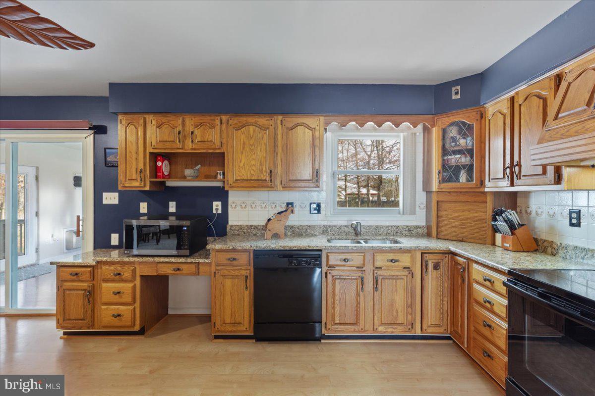 12900 Wheatland Way