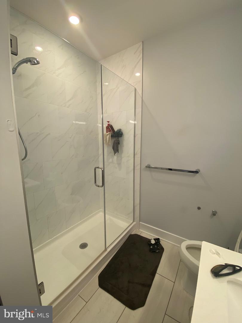 145 RIVERHAVEN DR #135