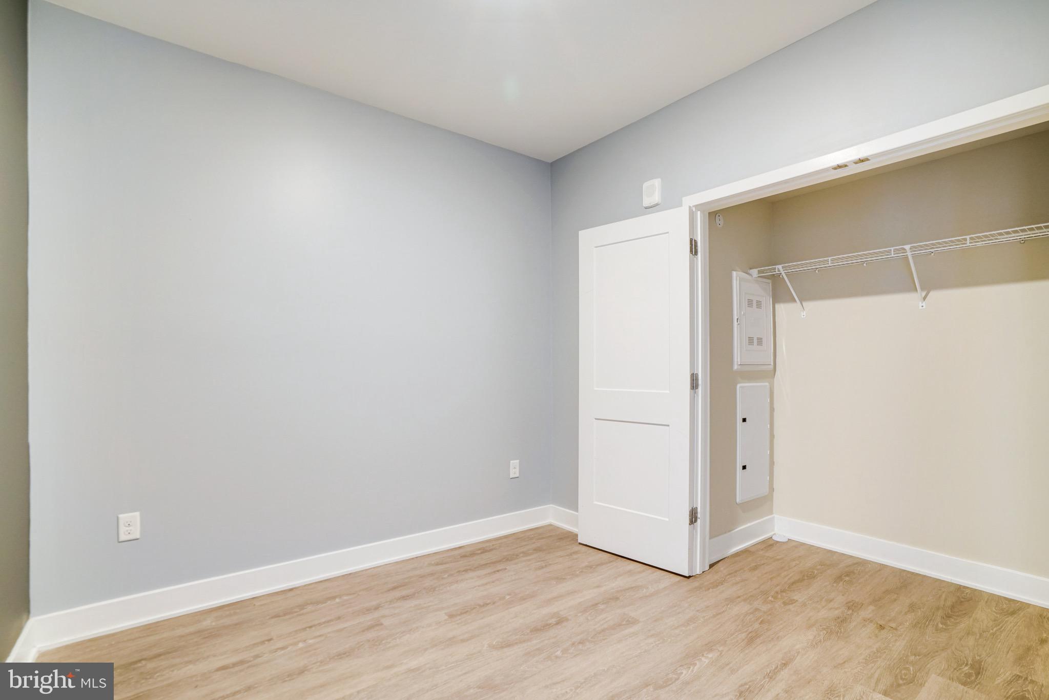 145 RIVERHAVEN DR #135