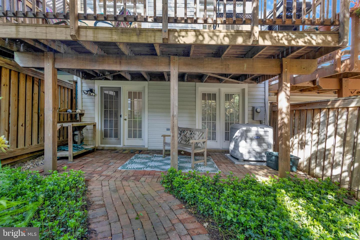 3915 Kathryn Jean Ct