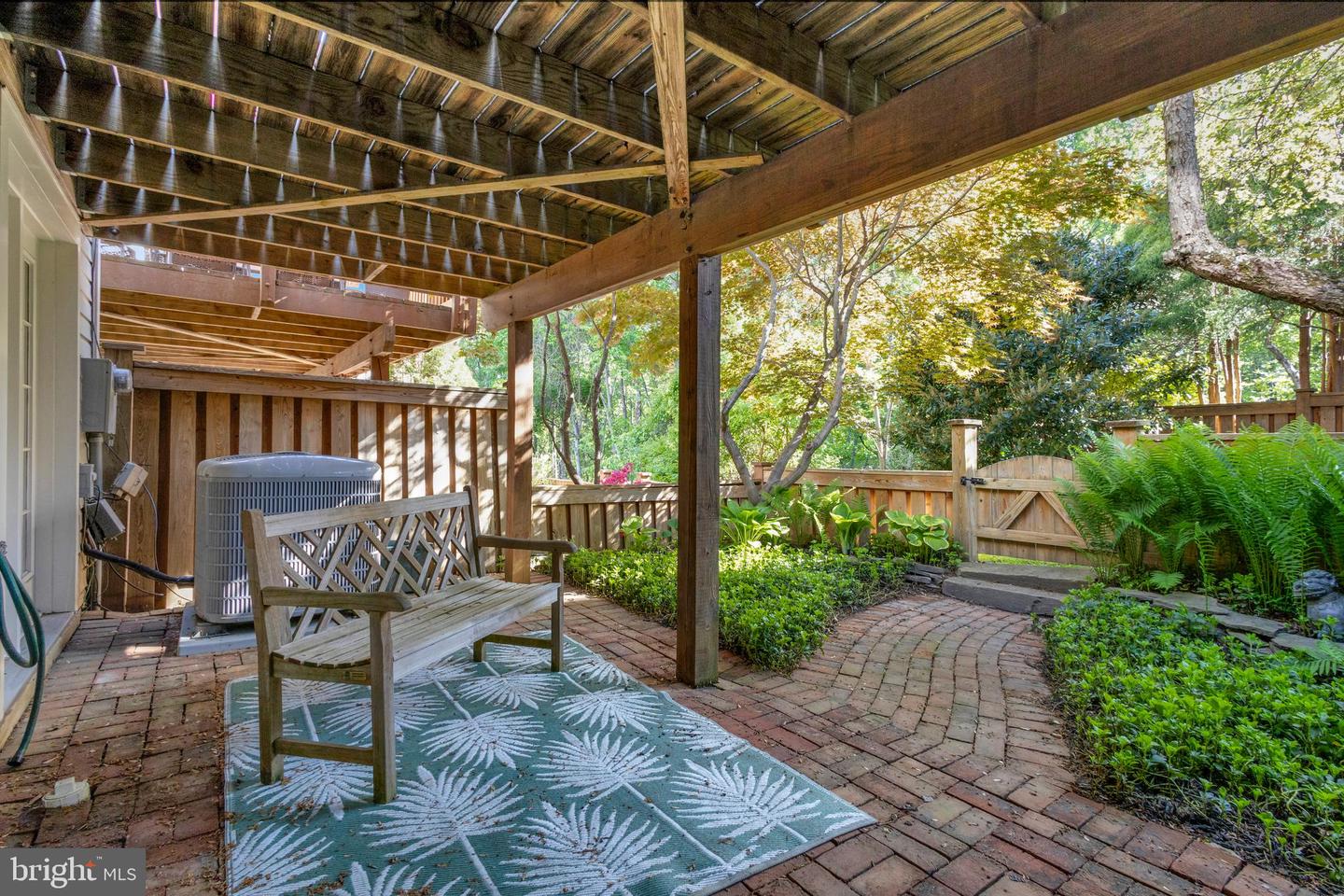 3915 Kathryn Jean Ct