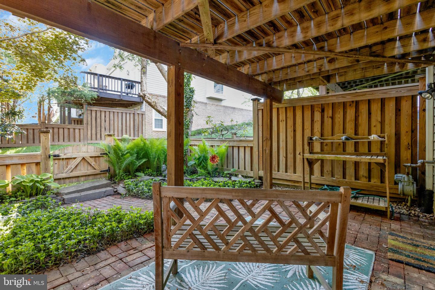 3915 Kathryn Jean Ct