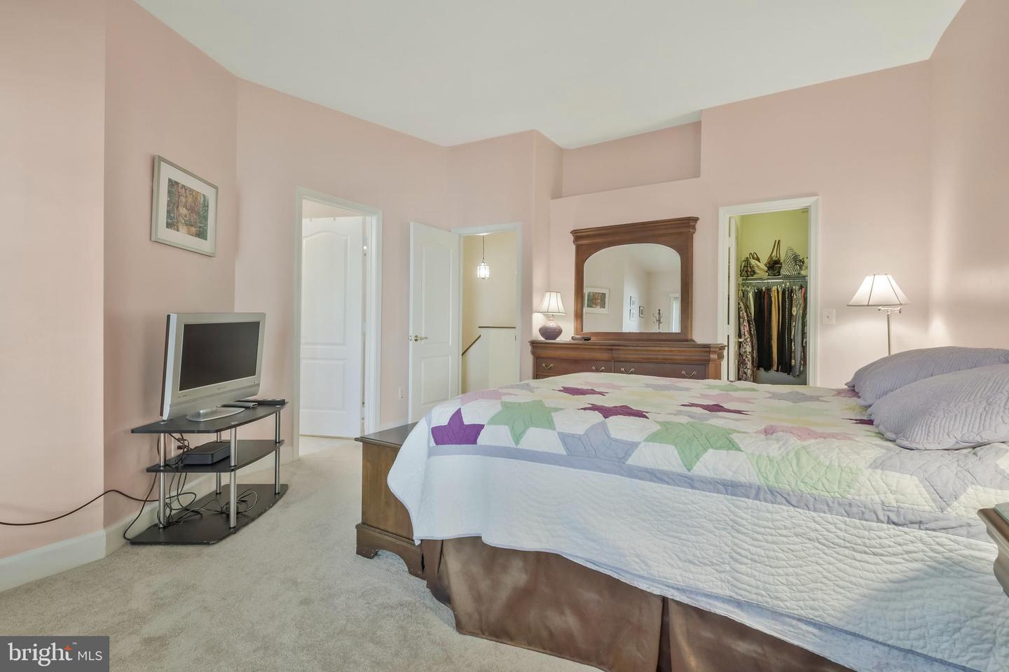 3915 Kathryn Jean Ct
