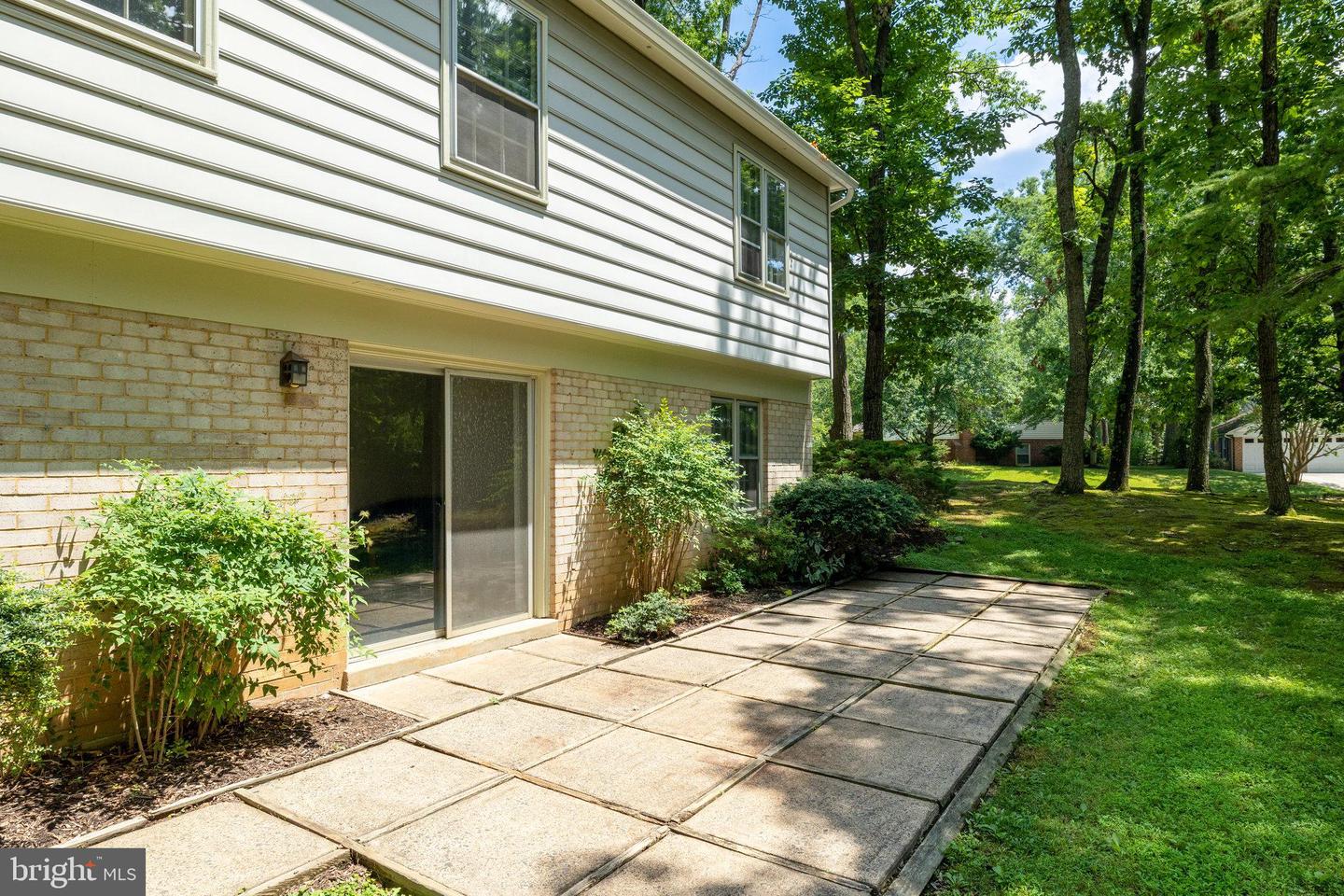 1320 Deep Run Ln