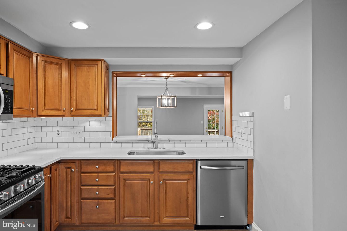 1526 Autumn Ridge Cir