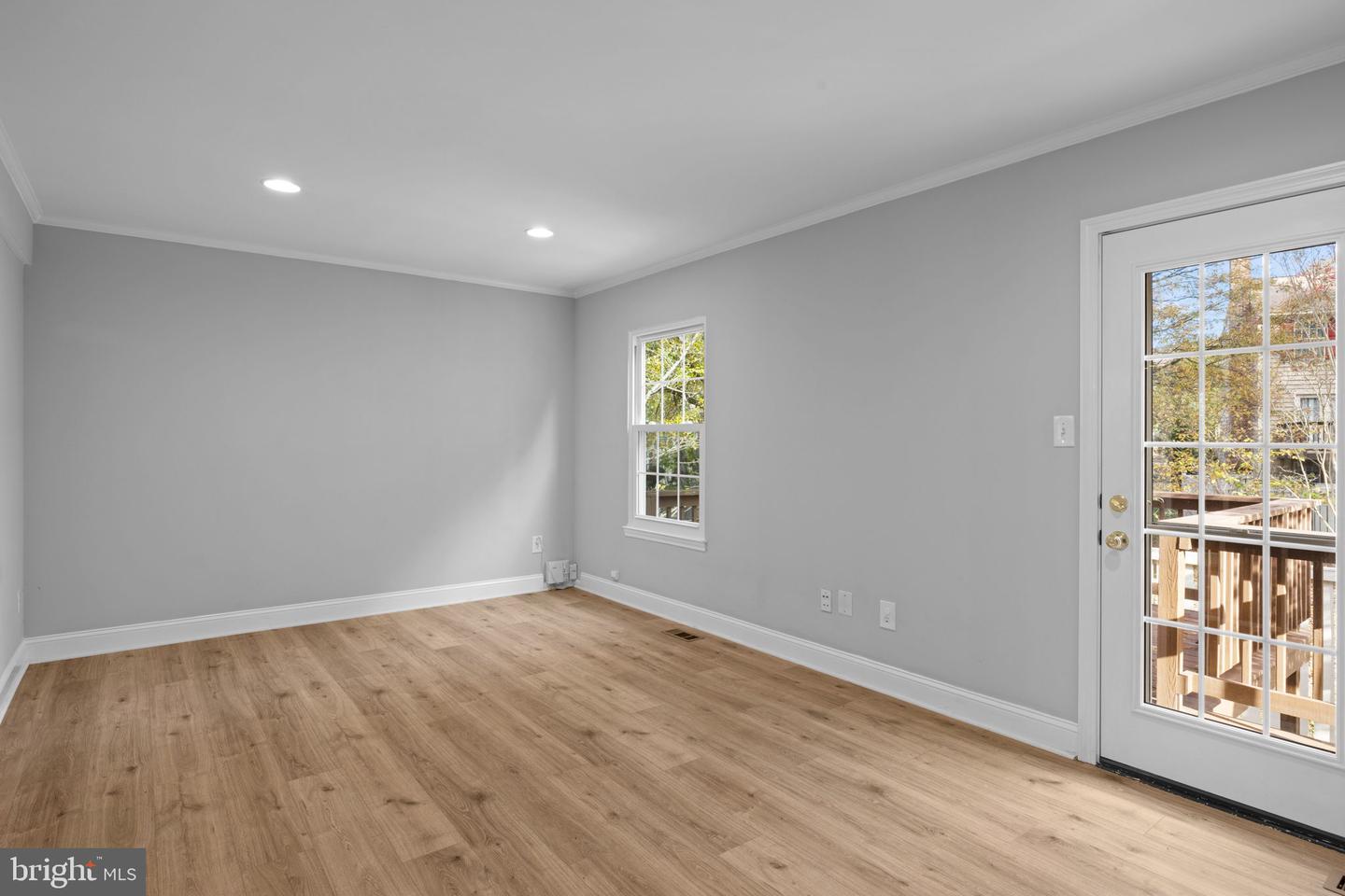 1526 Autumn Ridge Cir