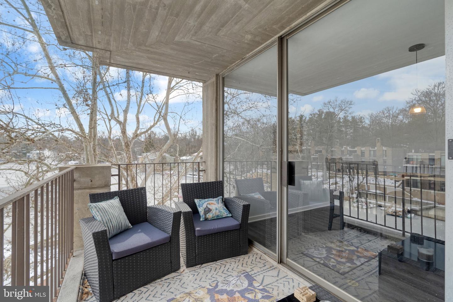 11400 Washington Plz W #303