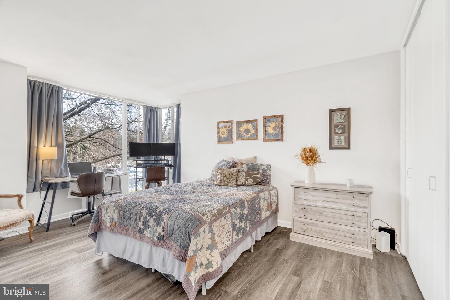 11400 Washington Plz W #303