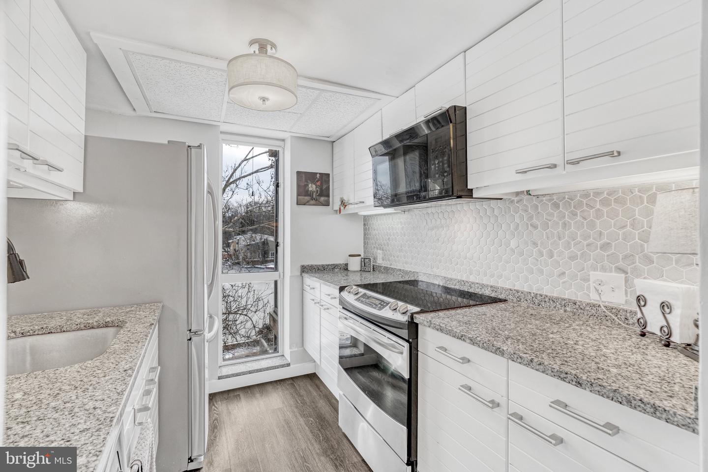 11400 Washington Plz W #303