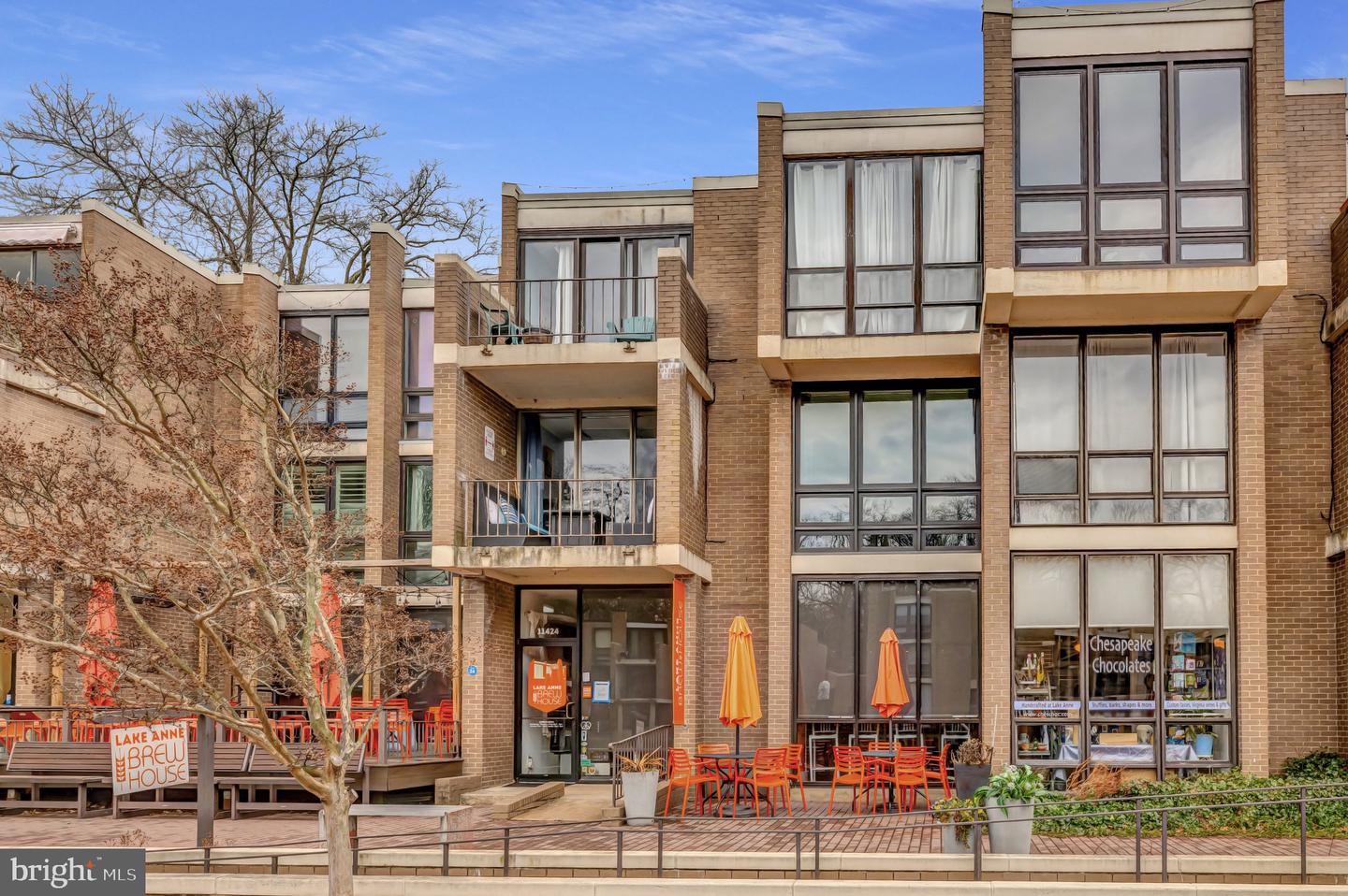 11428 Washington Plz W #11428
