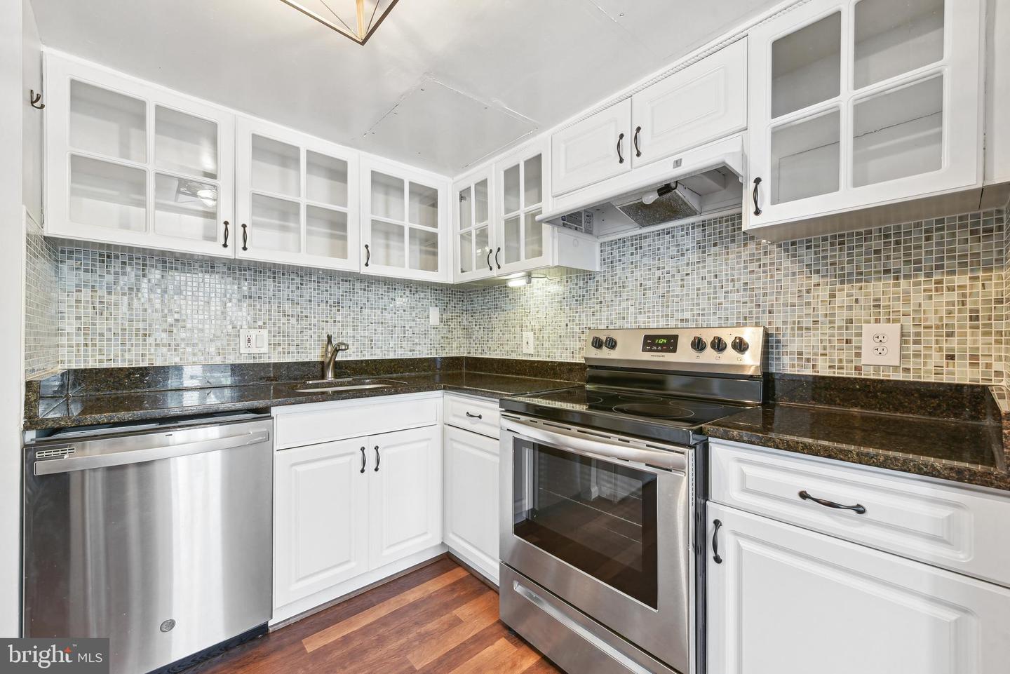 1600 Chimney House Rd #1600