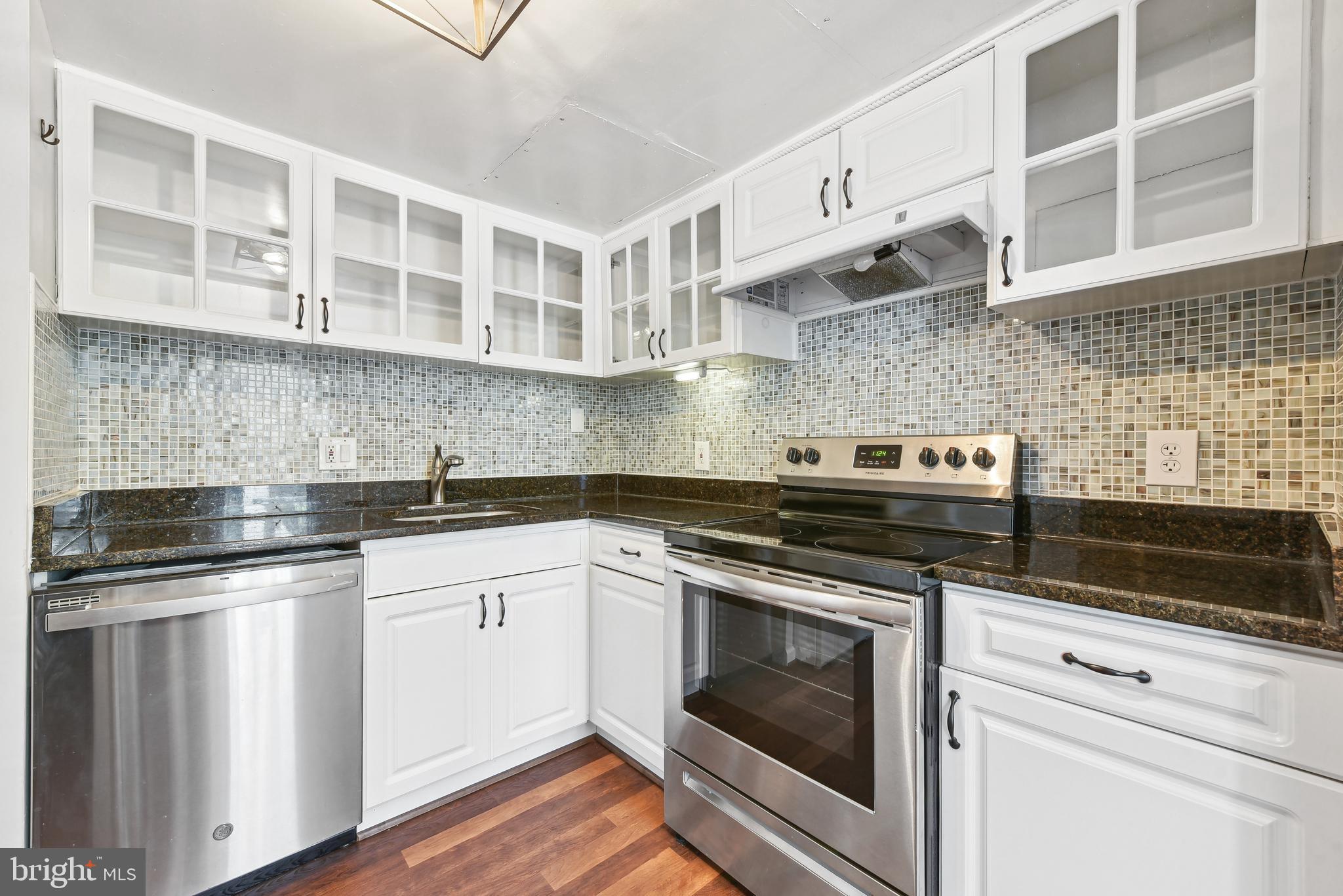 1600 Chimney House Rd #1600