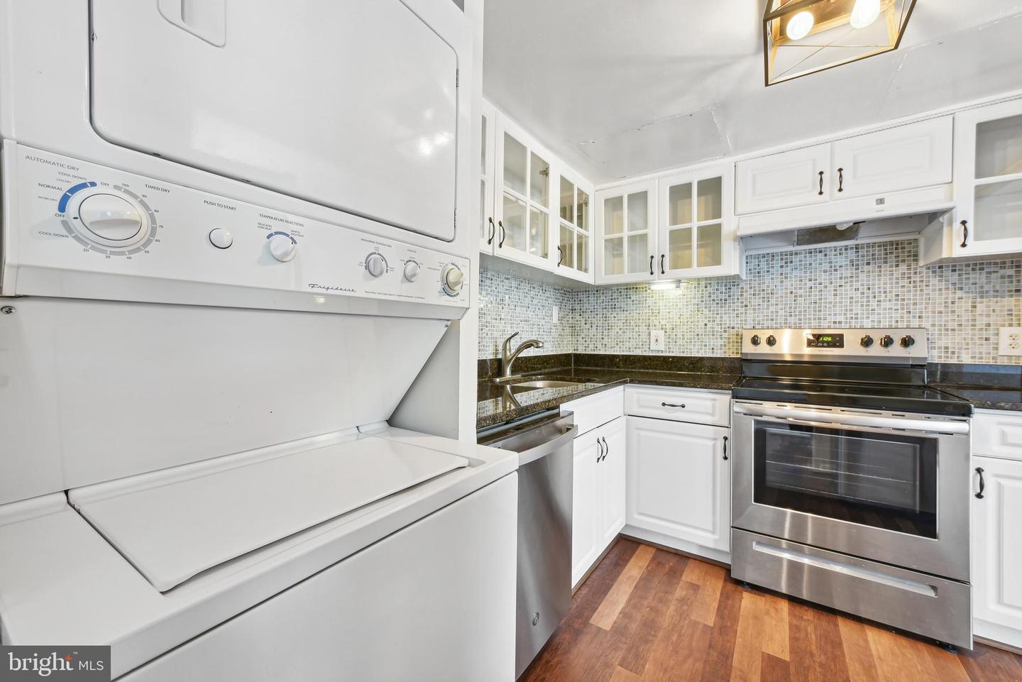 1600 Chimney House Rd #1600