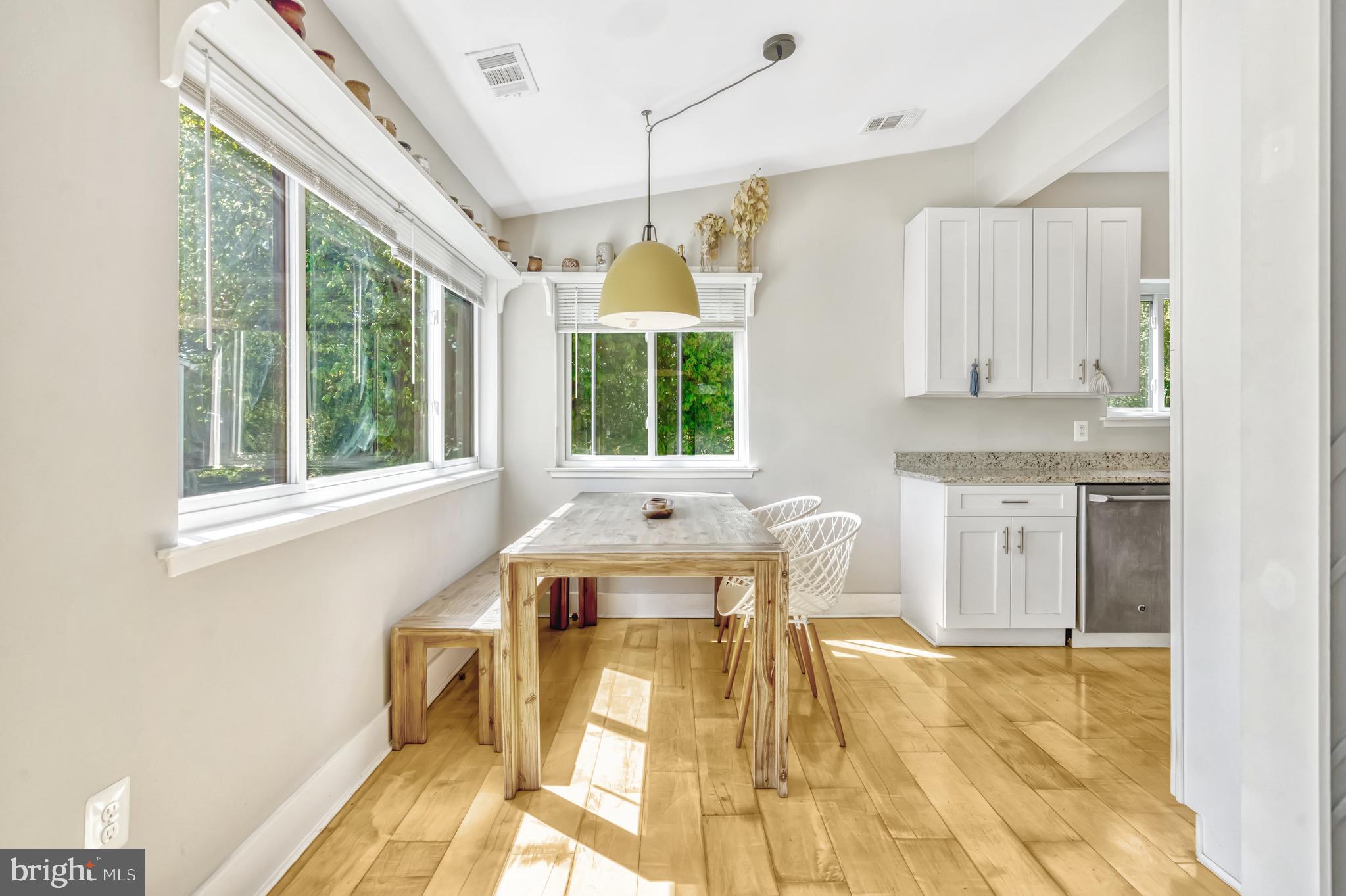 1981-B Villaridge Dr #1981b