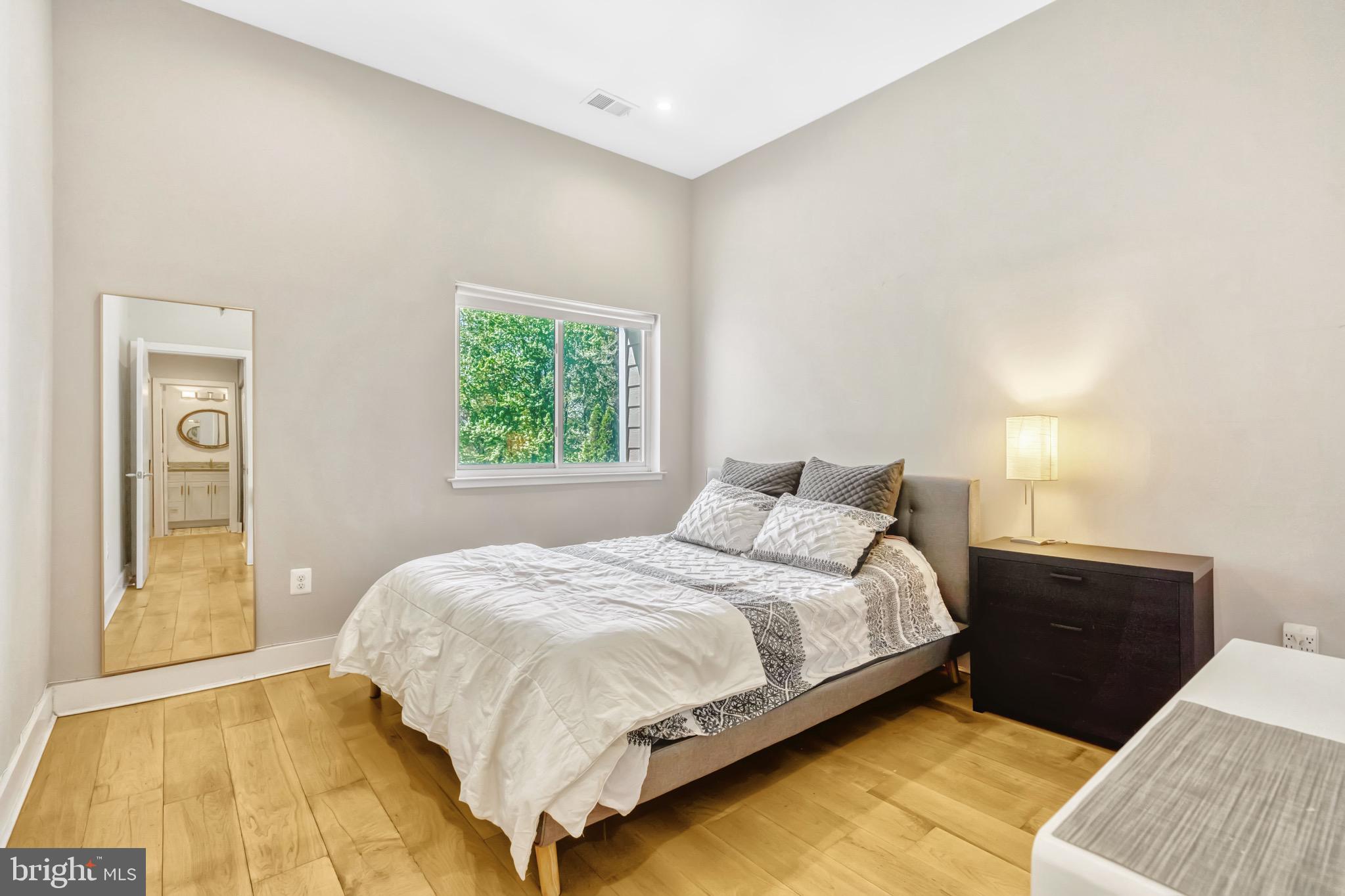 1981-B Villaridge Dr #1981b