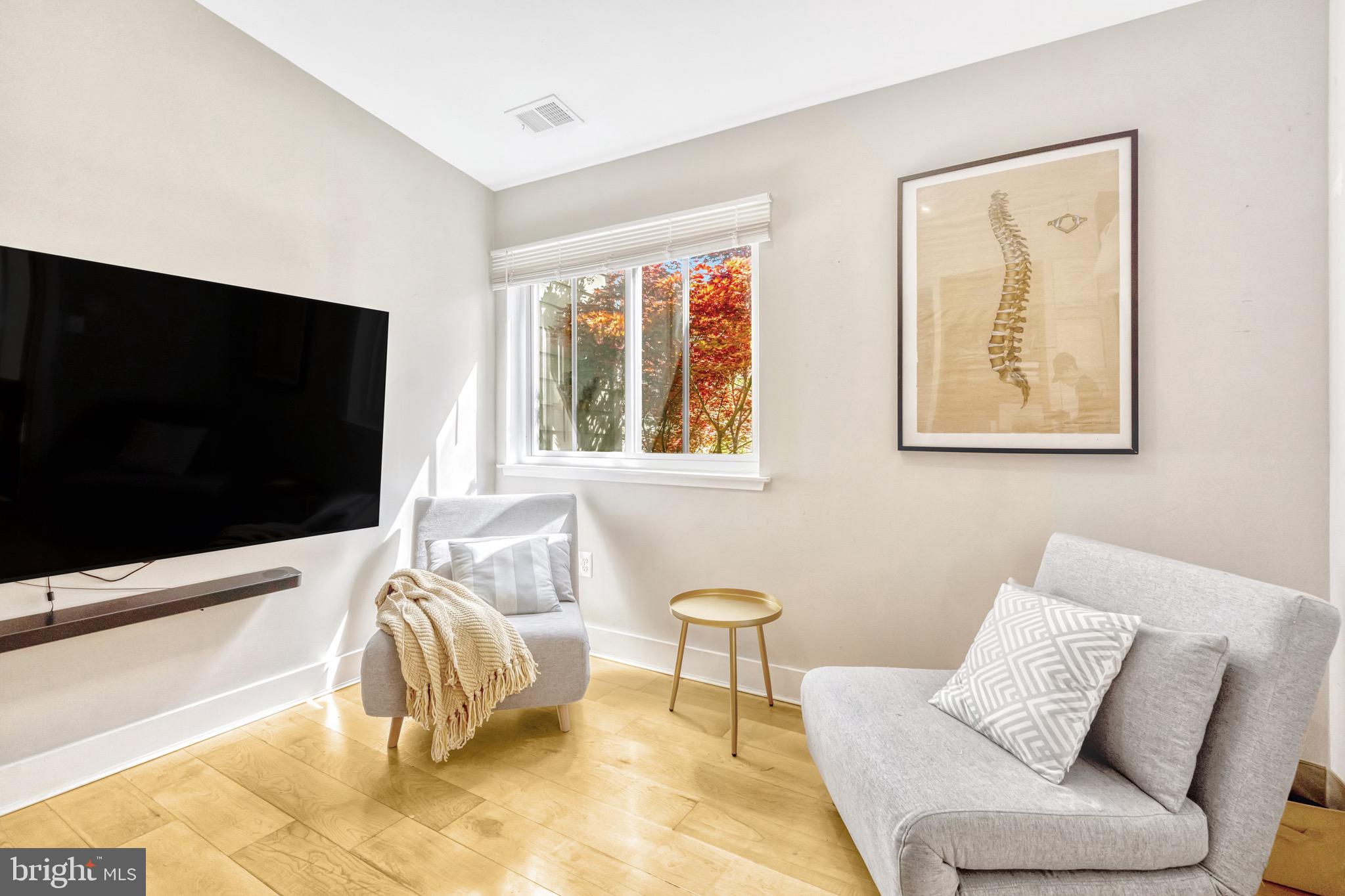 1981-B Villaridge Dr #1981b