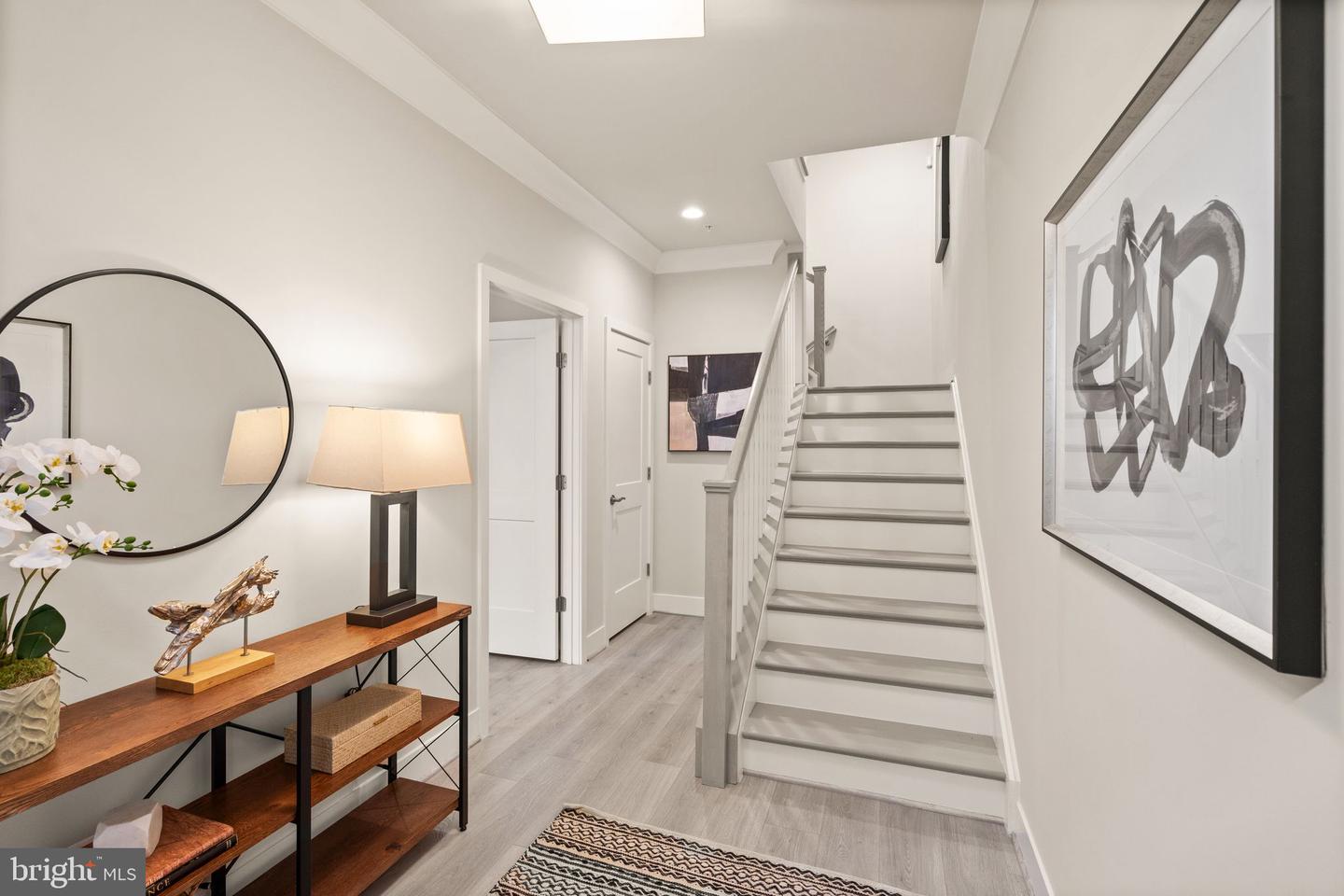 11696 Sunrise Square Pl