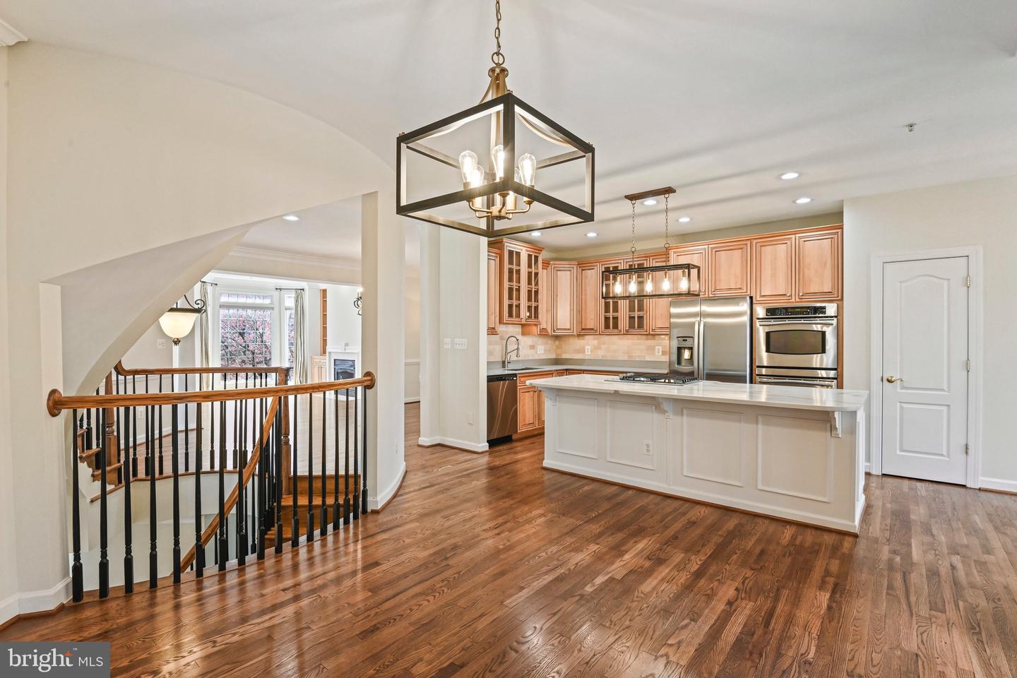 7712 Spoleto Ln