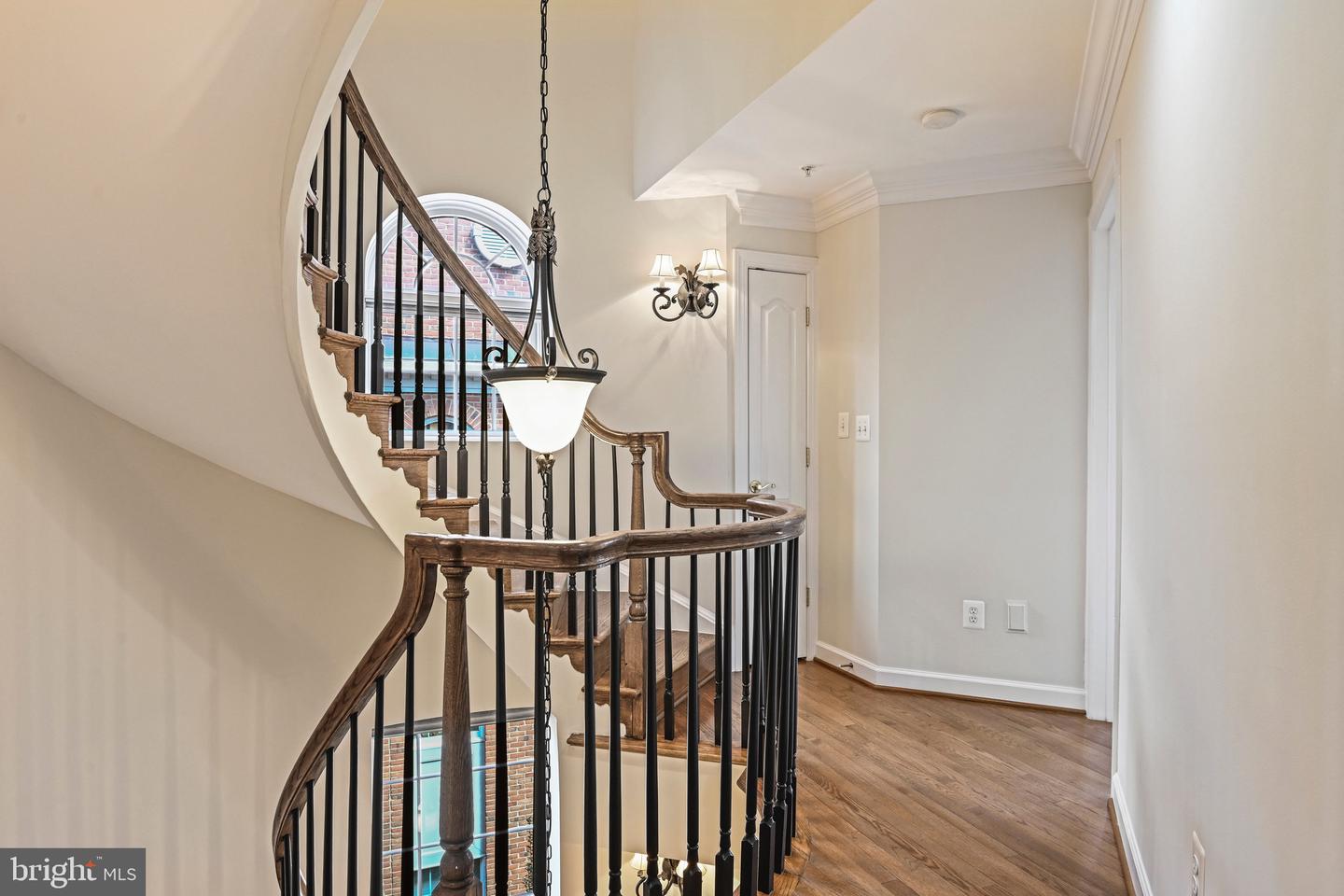 7712 Spoleto Ln