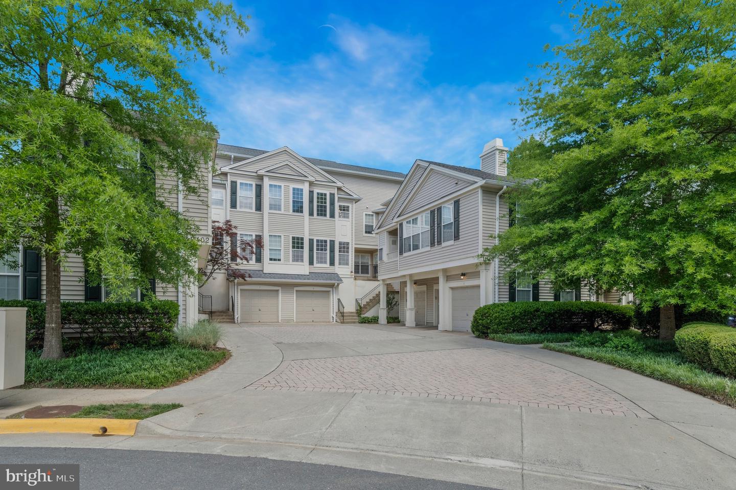 11402-J Gate Hill Pl #57