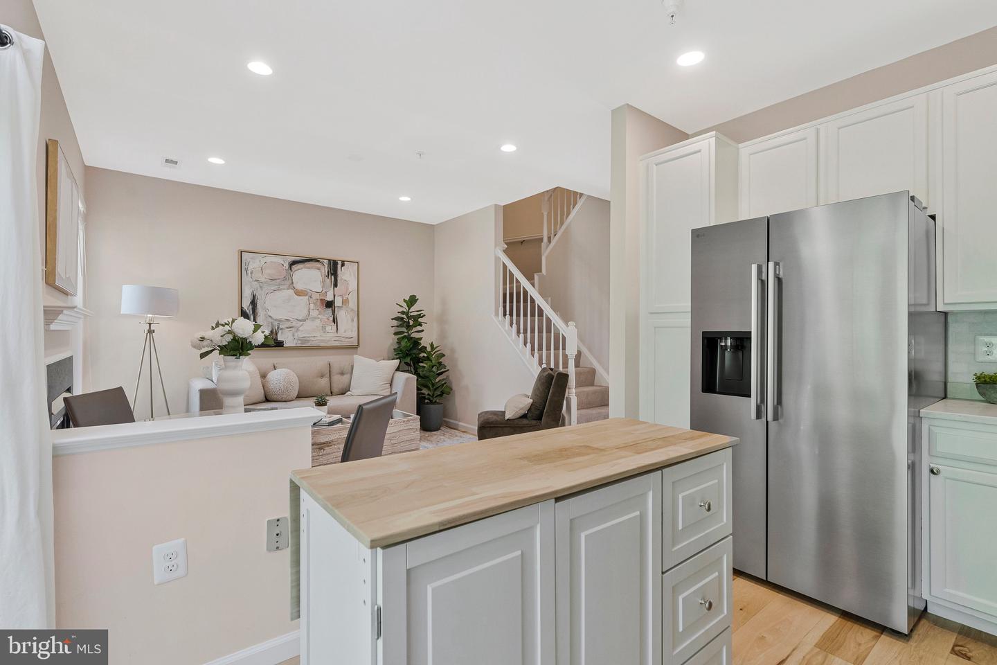 11402-J Gate Hill Pl #57