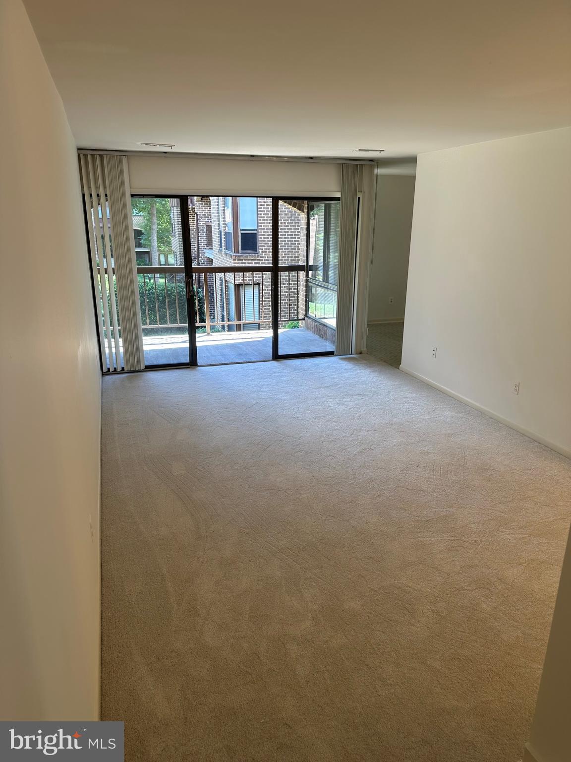 11208 CHESTNUT GROVE SQUARE 11208-209