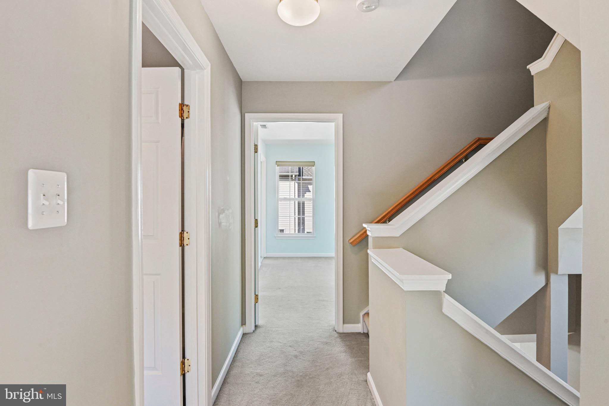 2710 MANHATTAN PLACE