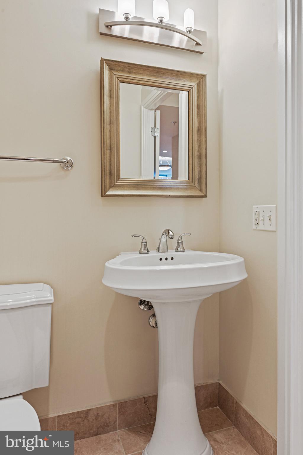 8220 CRESTWOOD HEIGHTS DRIVE 1710