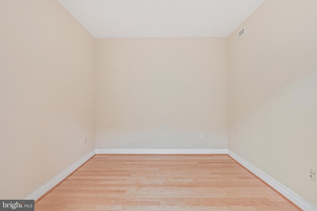 8220 CRESTWOOD HEIGHTS DRIVE 1710
