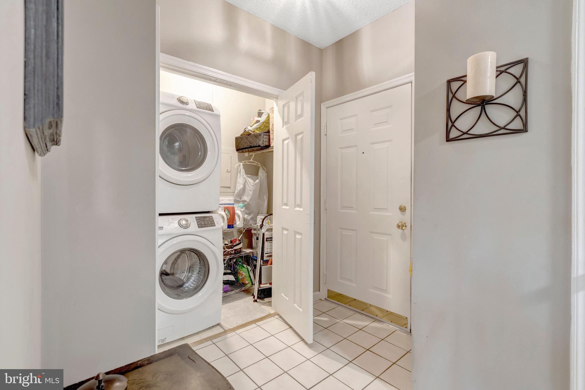 1712 LAKE SHORE CREST DRIVE 14