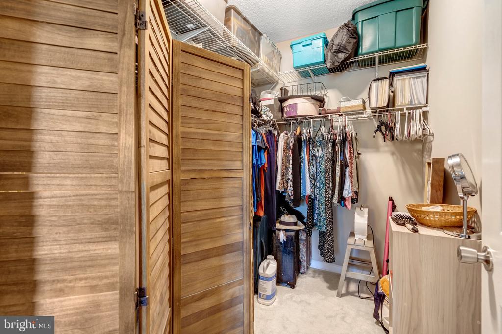 1712 LAKE SHORE CREST DRIVE 14