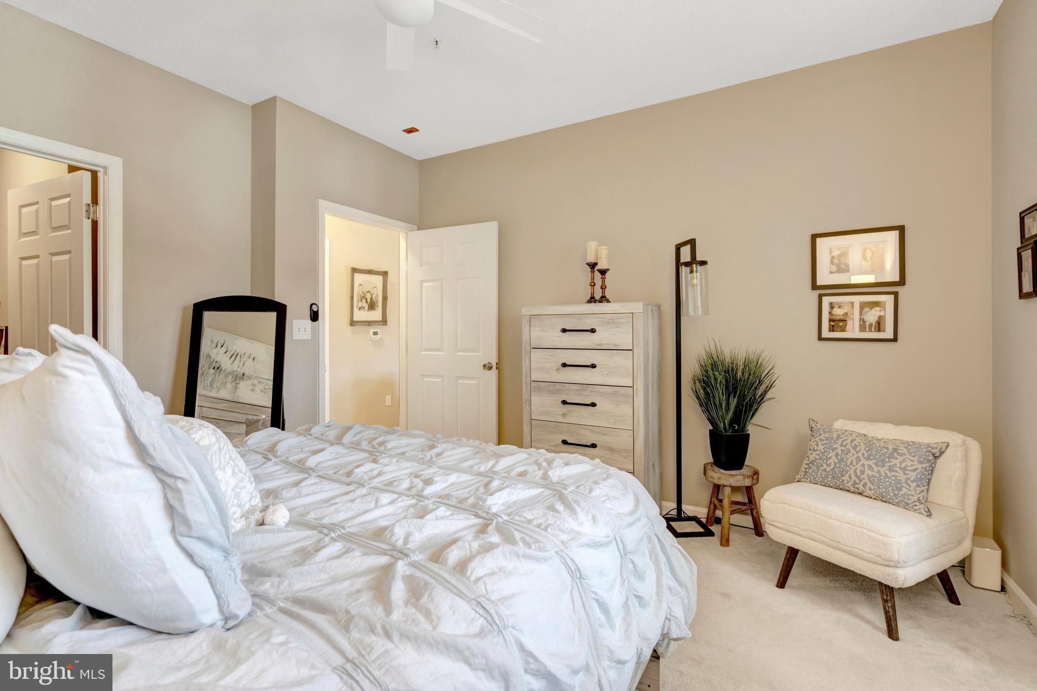 1712 LAKE SHORE CREST DRIVE 14