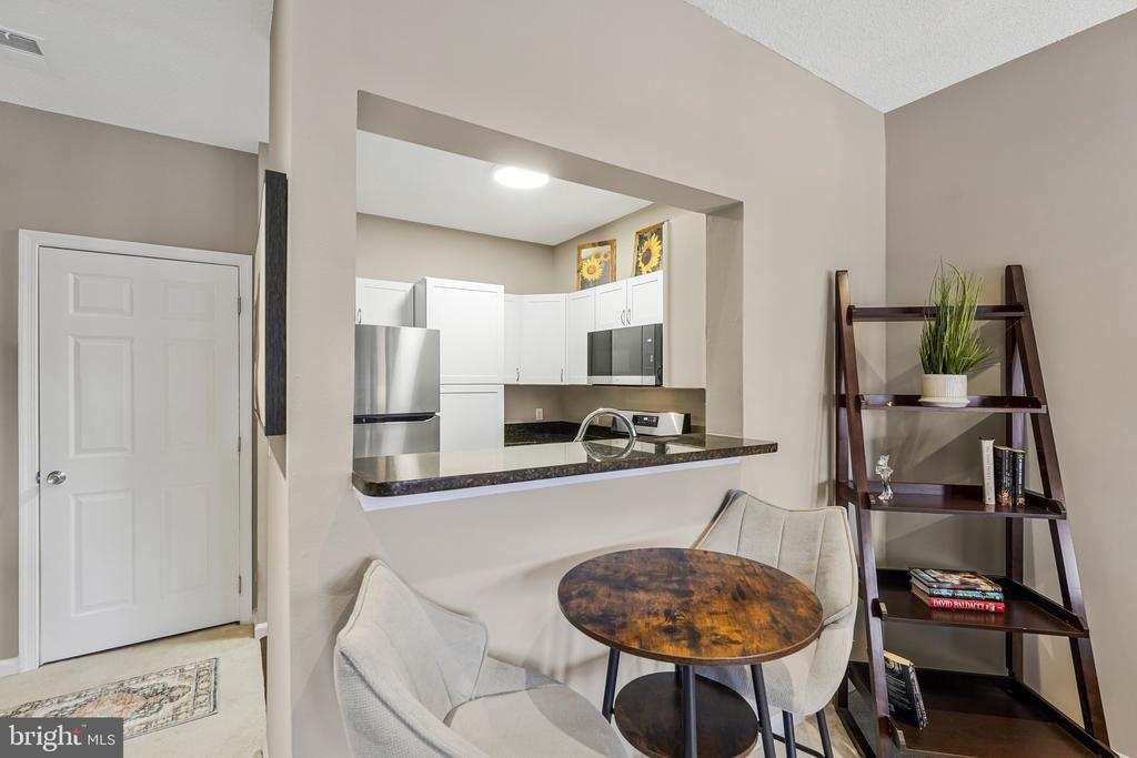 1712 LAKE SHORE CREST DRIVE 14