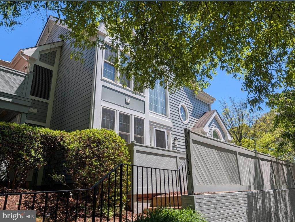 1508 CHURCH HILL PLACE 1508