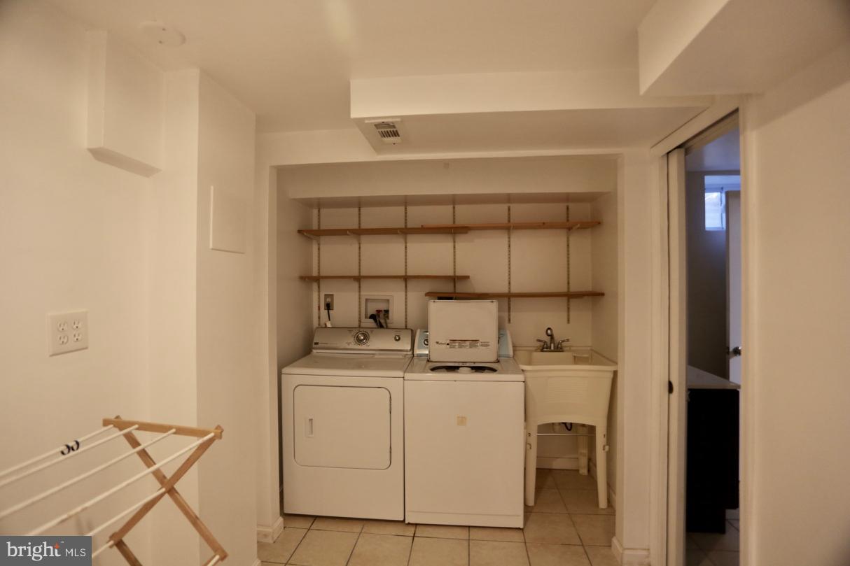 8523 ELECTRIC AVENUE