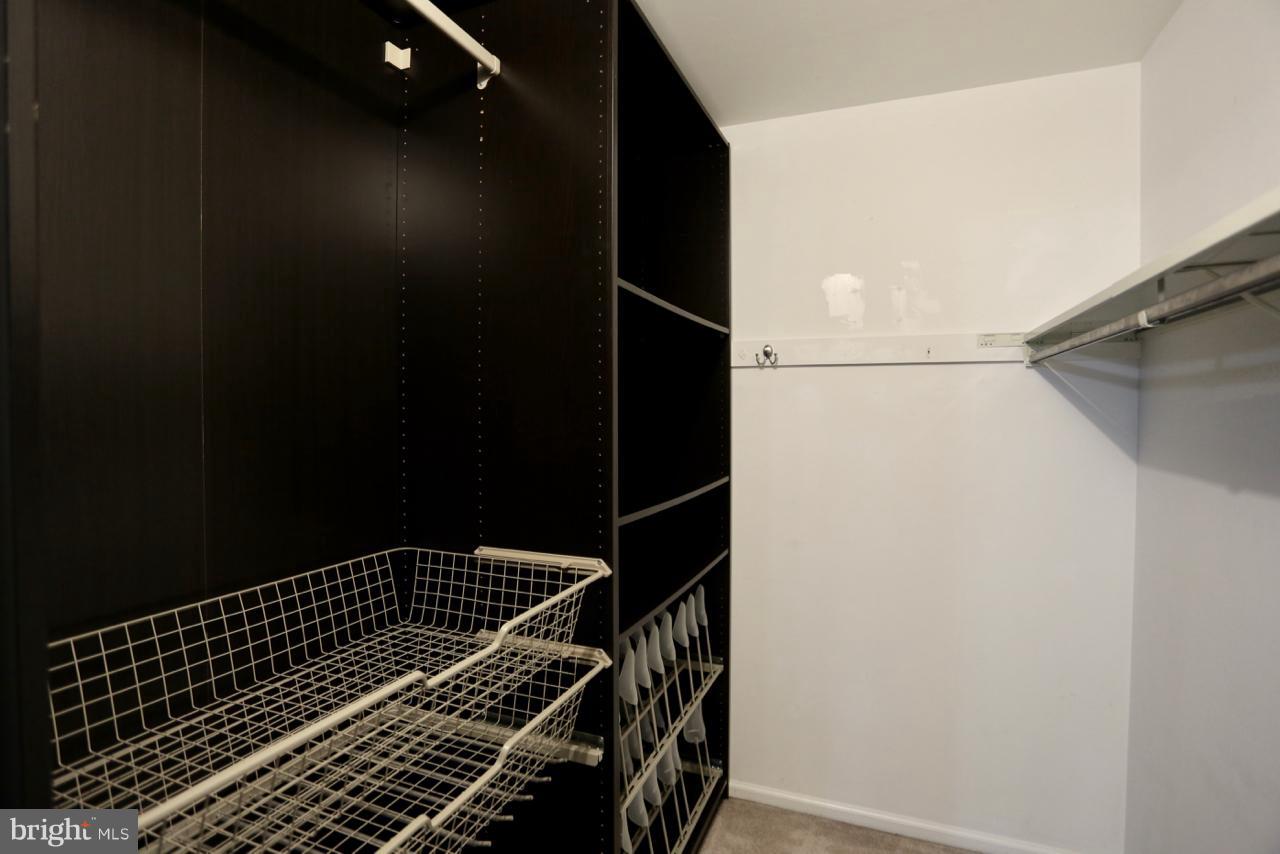 8523 ELECTRIC AVENUE