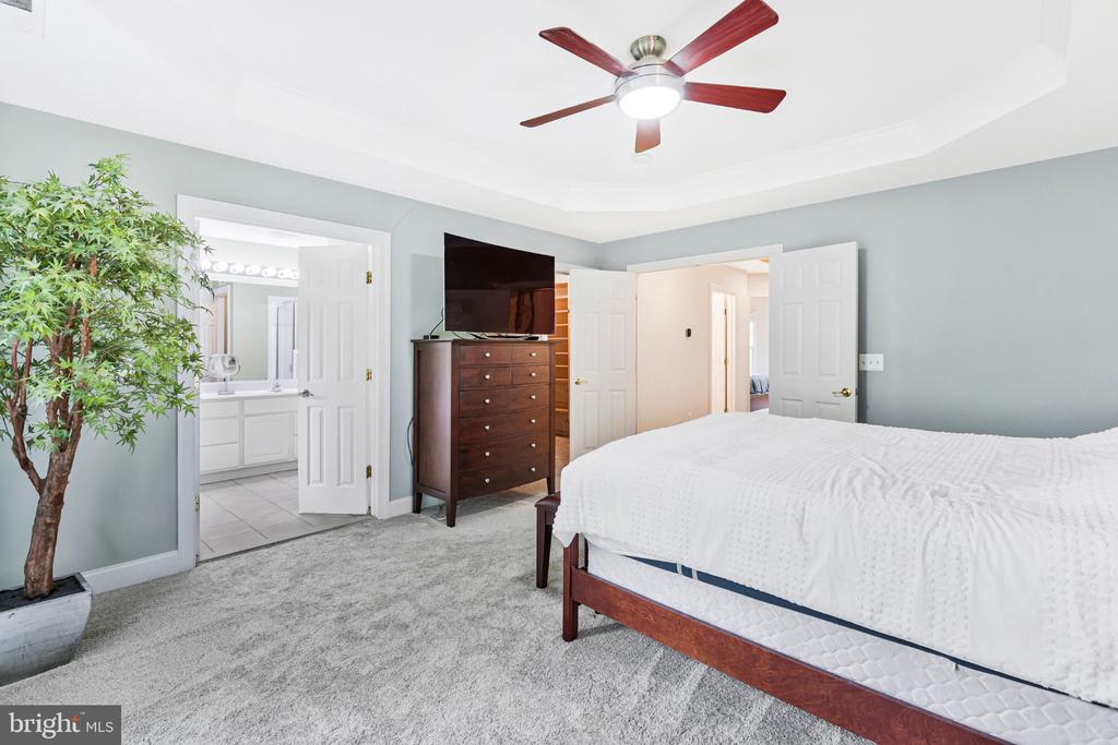 8313 DOCKRAY COURT
