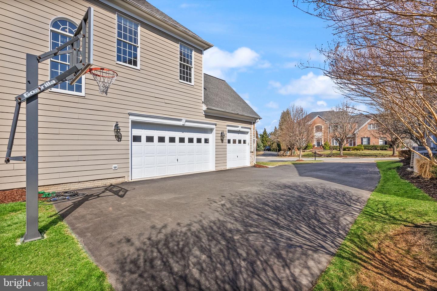 19049 Amur Ct