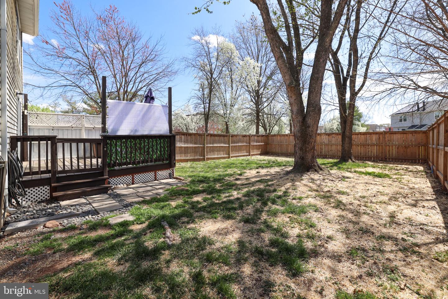 1003 Nelson Ct NE